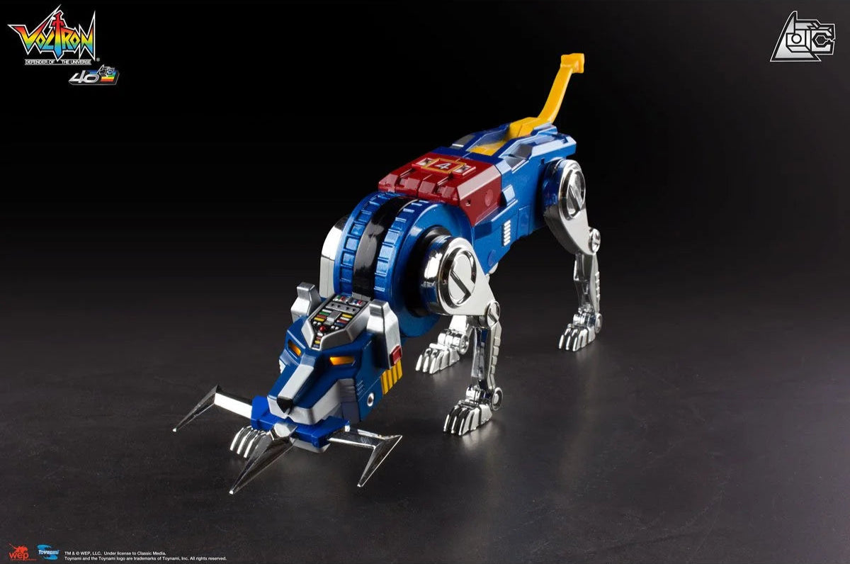 Voltron 40th Anniversary Gift Set with Light-Up Sound Base