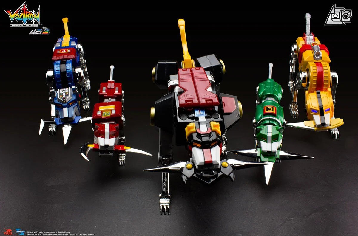 Voltron 40th Anniversary Gift Set with Light-Up Sound Base