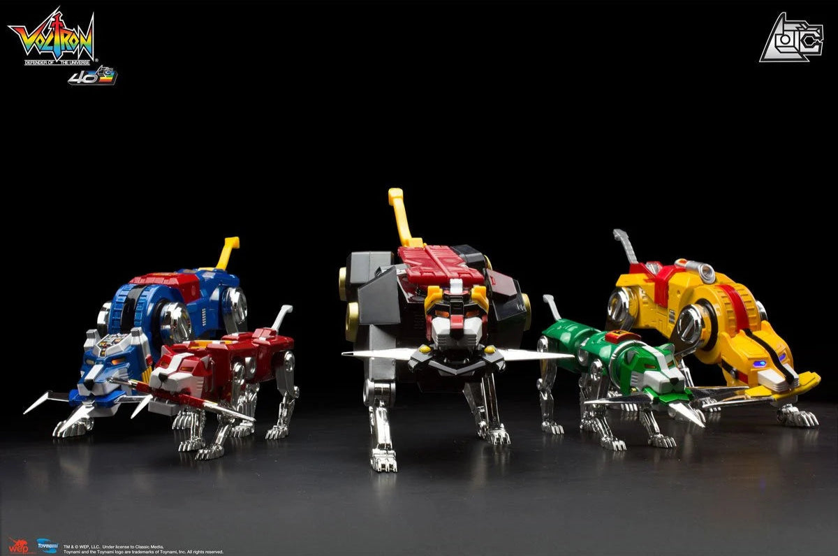 Voltron 40th Anniversary Gift Set with Light-Up Sound Base