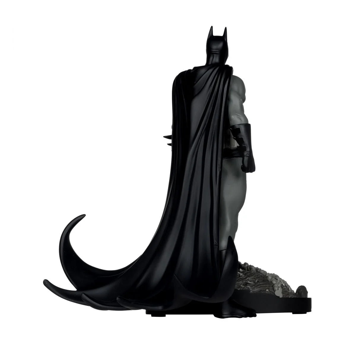 Batman by Bjorn Barends Batman Black and White 1:10 Scale Resin Statue