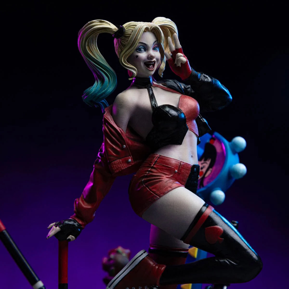 Harley Quinn Gotham City Sirens Deluxe Limited Edition 1:10 Art Scale Statue