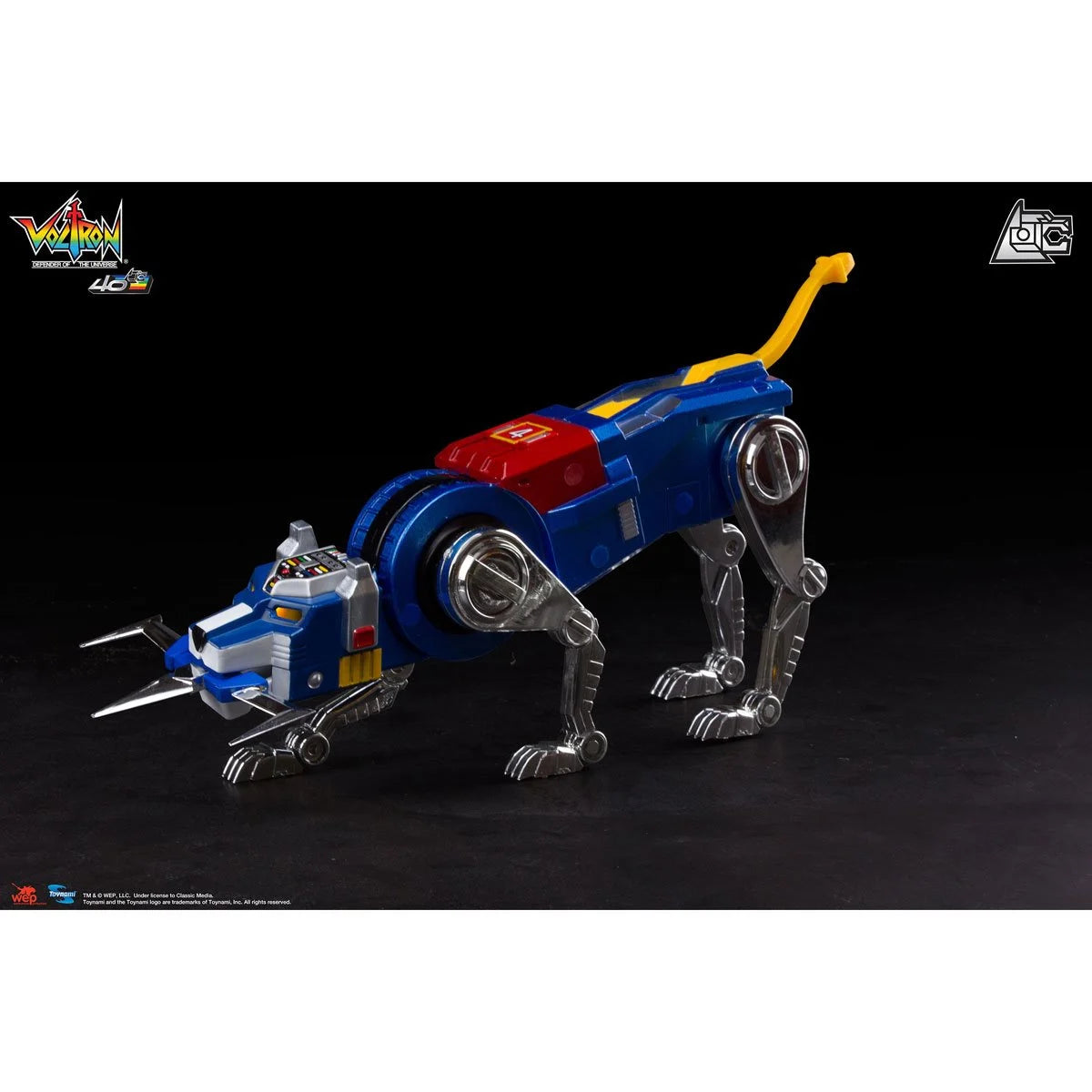 Voltron 40th Anniversary Gift Set with Light-Up Sound Base