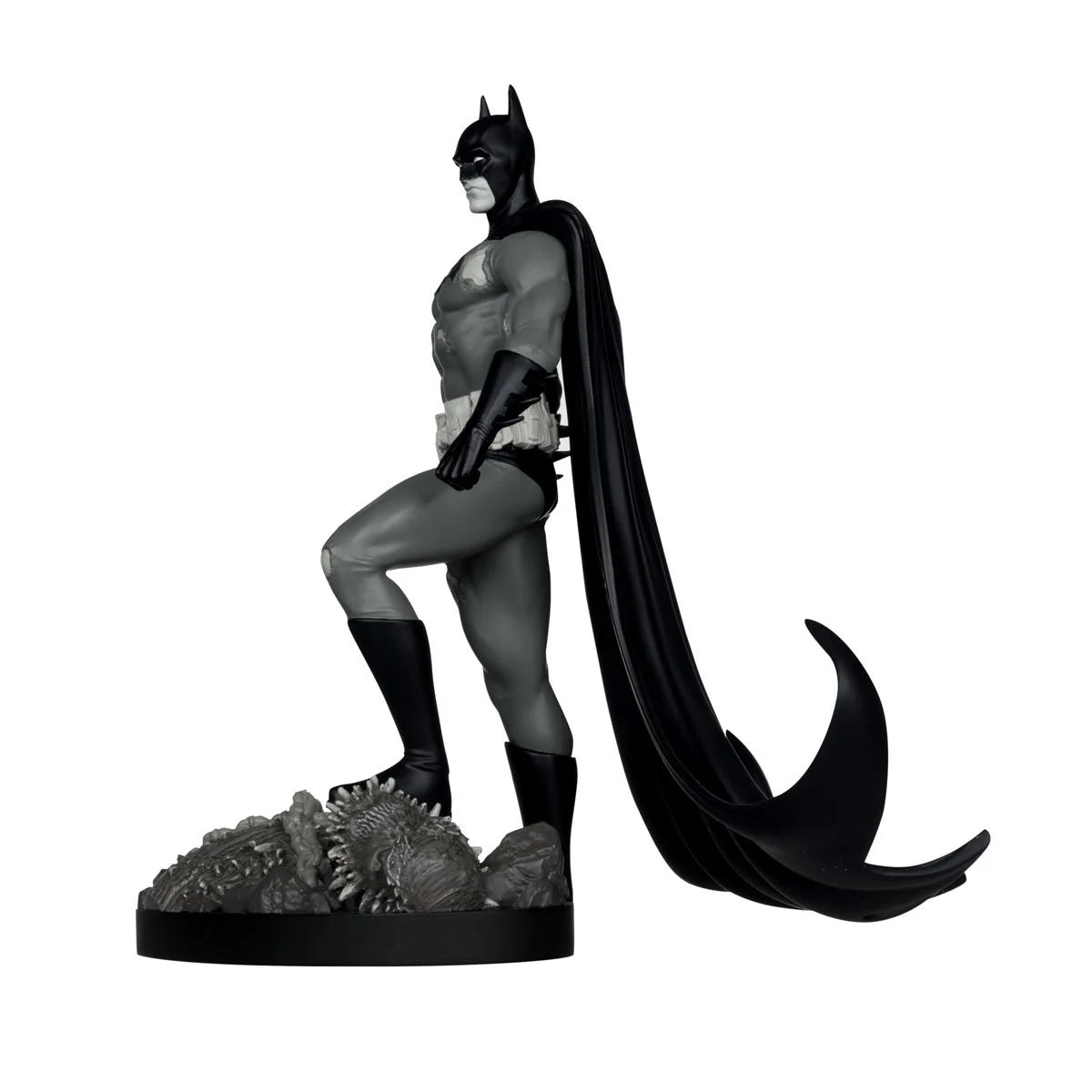 Batman by Bjorn Barends Batman Black and White 1:10 Scale Resin Statue