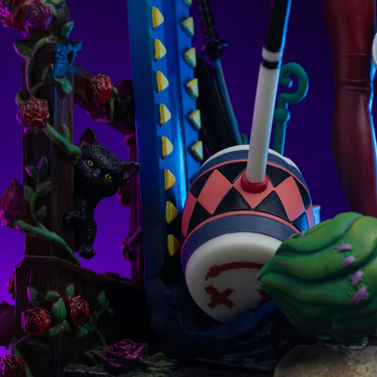 Harley Quinn Gotham City Sirens Deluxe Limited Edition 1:10 Art Scale Statue
